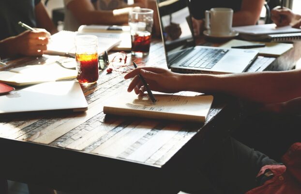 Marketing digital para pymes de Buenos Aires: cómo dejar de depender solo de las redes